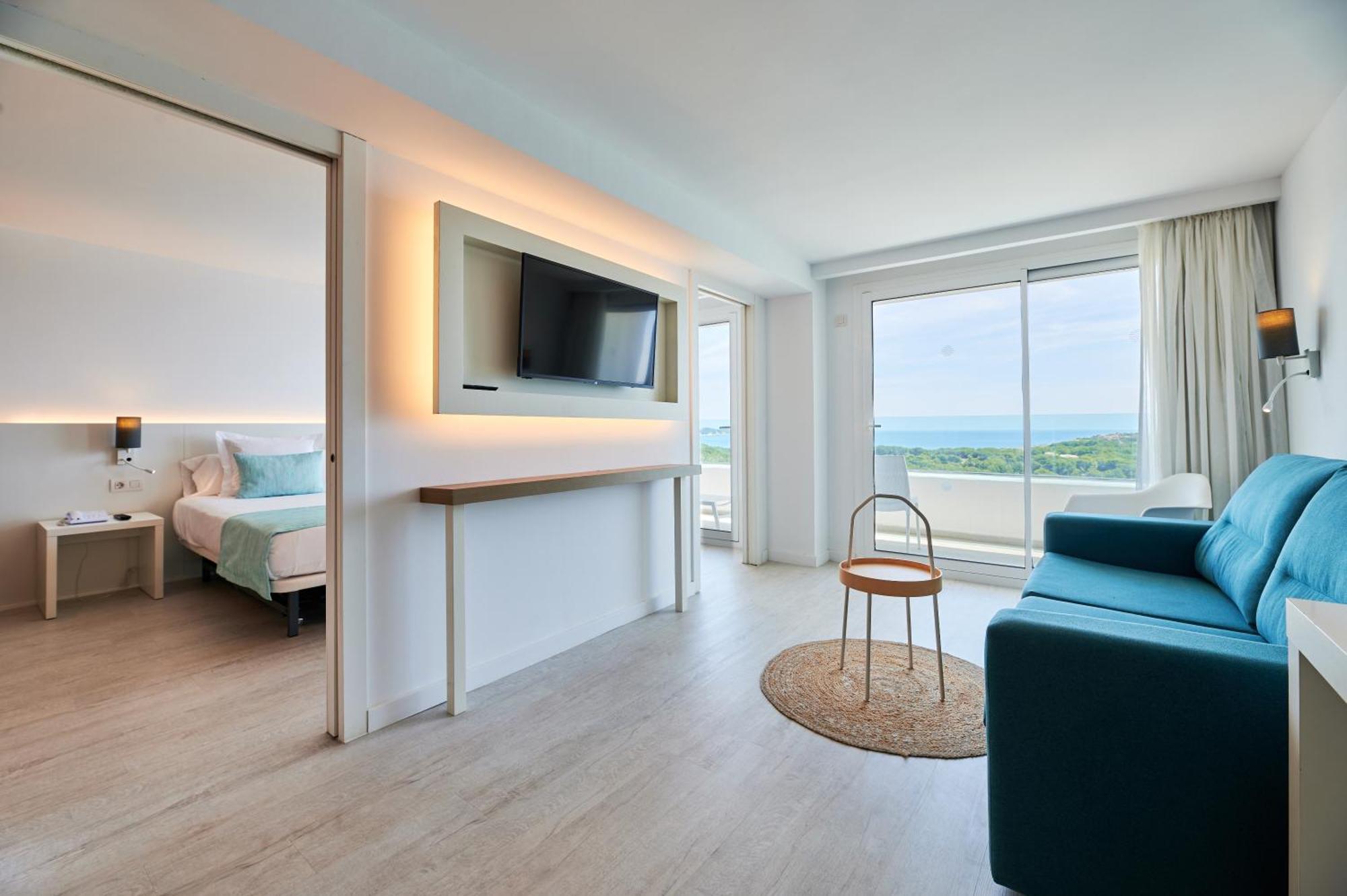 Готель Aluasoul Carolina - Adults Only Фонт-де-Са-Кала Екстер'єр фото